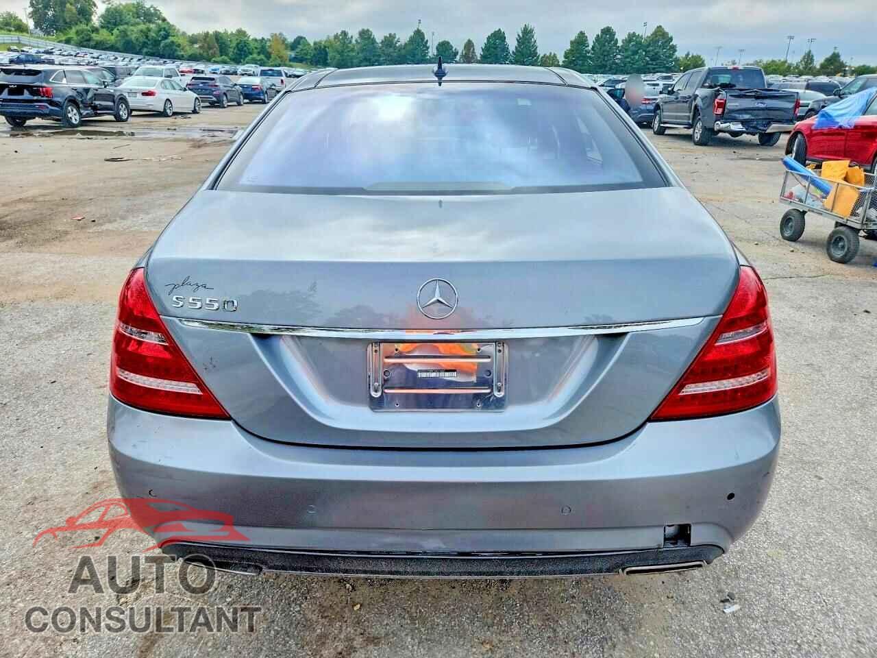 MERCEDES-BENZ S-CLASS 2012 - WDDNG7DB9CA427400