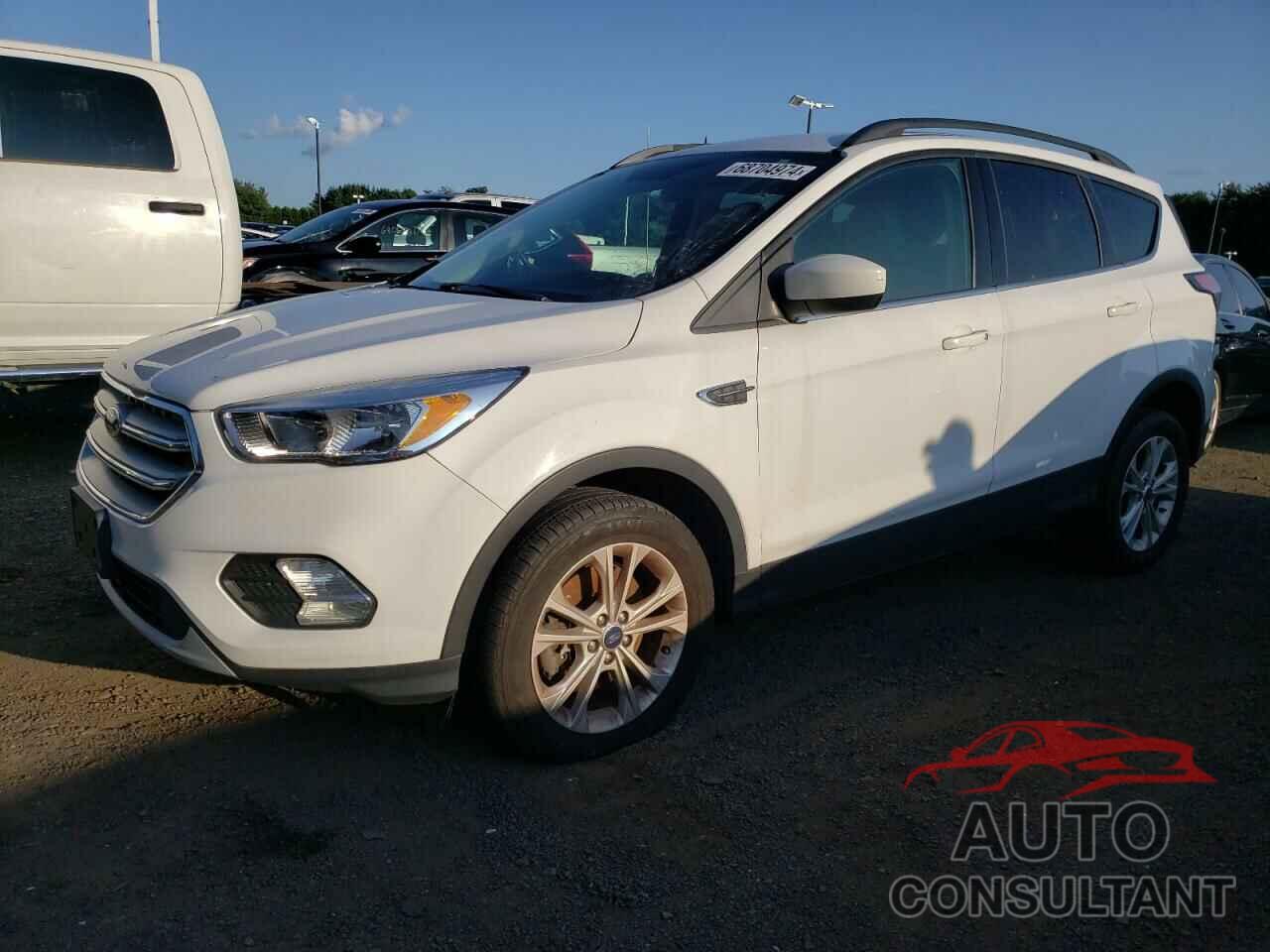 FORD ESCAPE 2018 - 1FMCU9GD3JUD05948