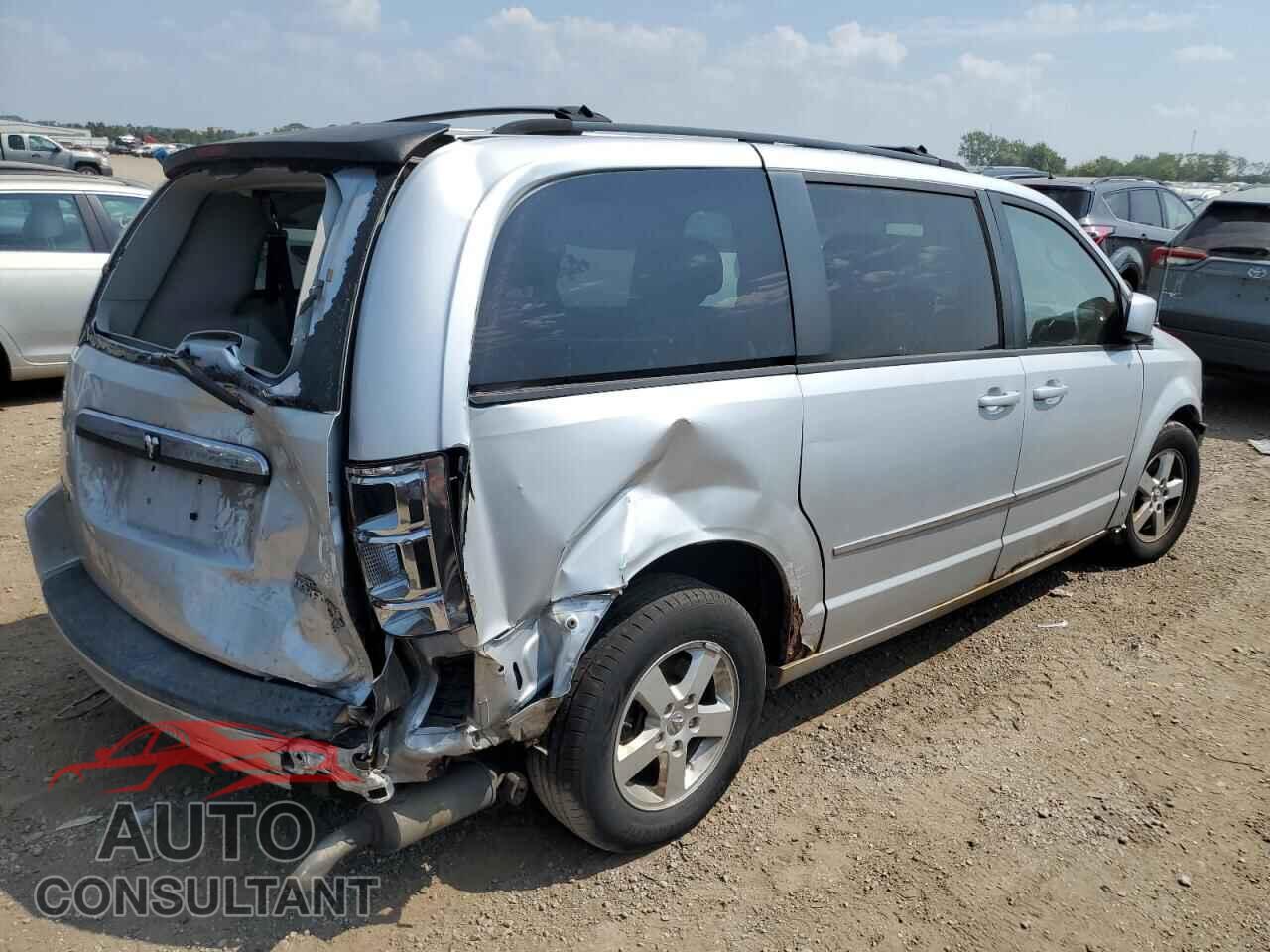 DODGE CARAVAN 2010 - 2D4RN5D17AR121448