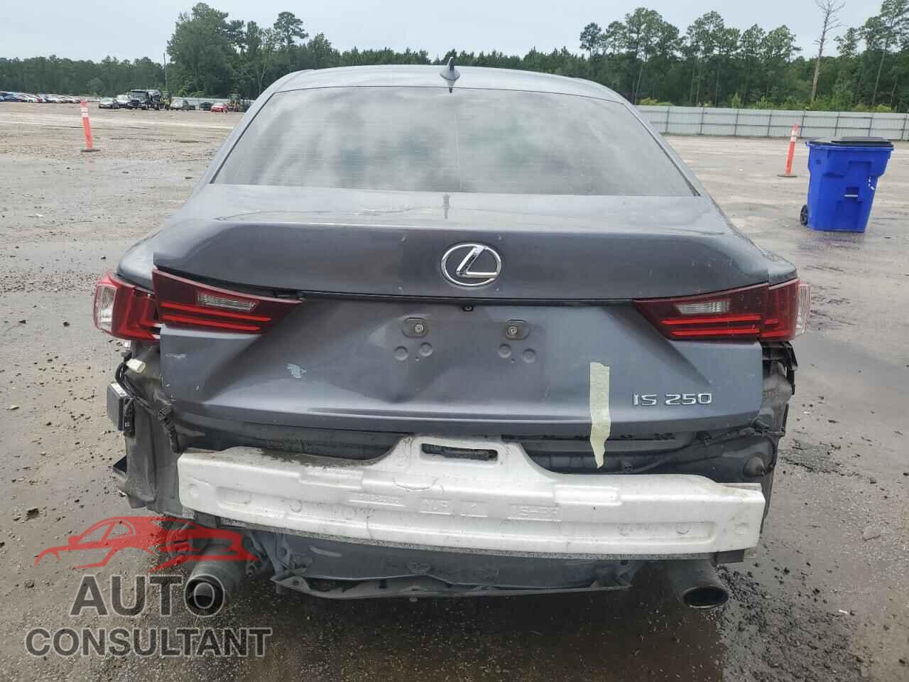 LEXUS IS 2014 - JTHBF1D25E5020603