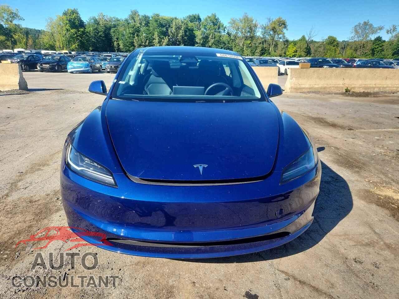 TESLA MODEL 3 2024 - 5YJ3E1EB6RF795679