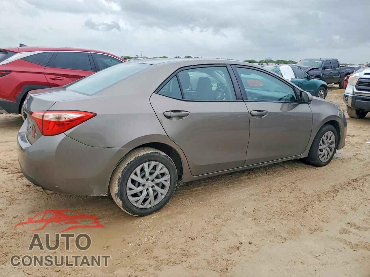 TOYOTA COROLLA 2017 - 2T1BURHE2HC768856
