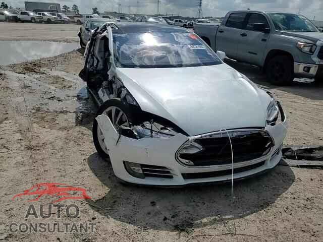 TESLA MODEL S 2015 - 5YJSA1E40FF109687