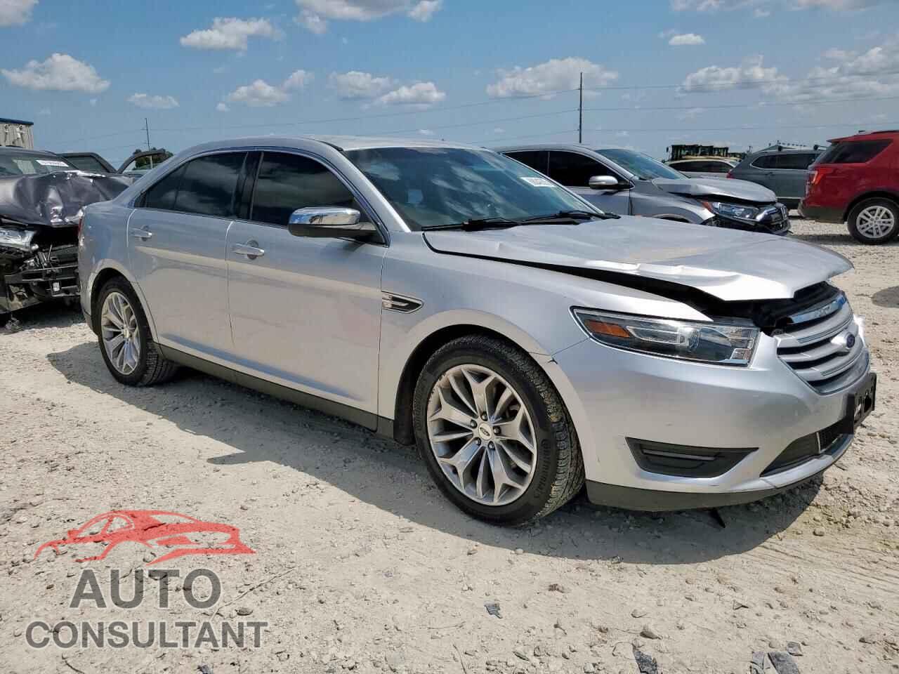 FORD TAURUS 2015 - 1FAHP2F82FG146865