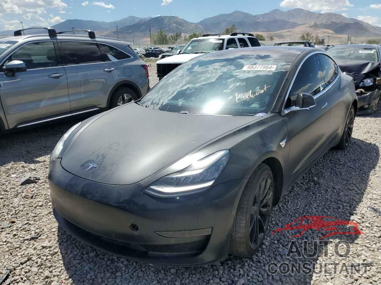 TESLA MODEL 3 2018 - 5YJ3E1EB1JF097016