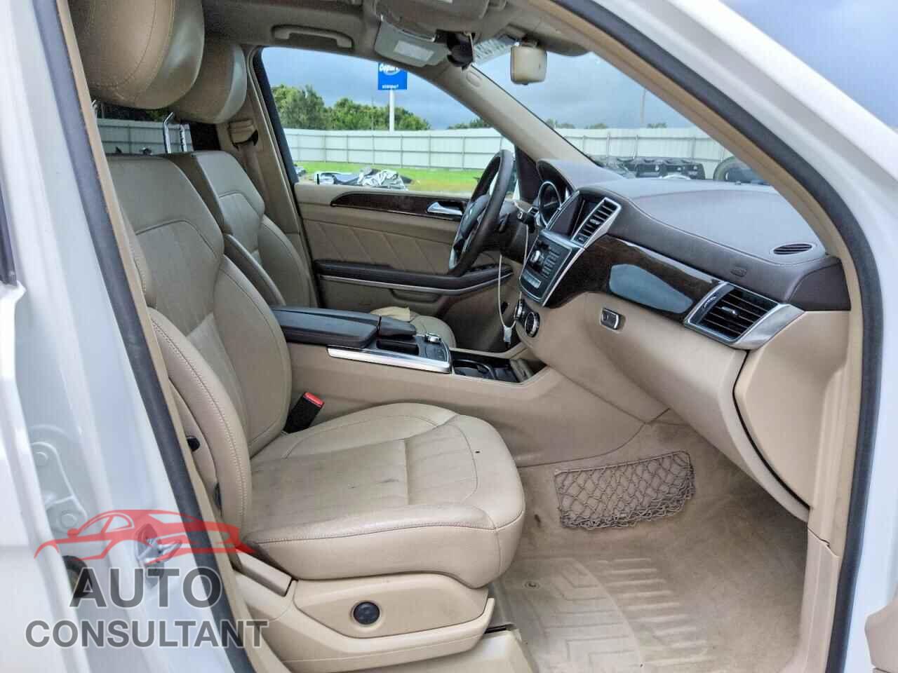 MERCEDES-BENZ GL-CLASS 2014 - 4JGDF7CE3EA378522