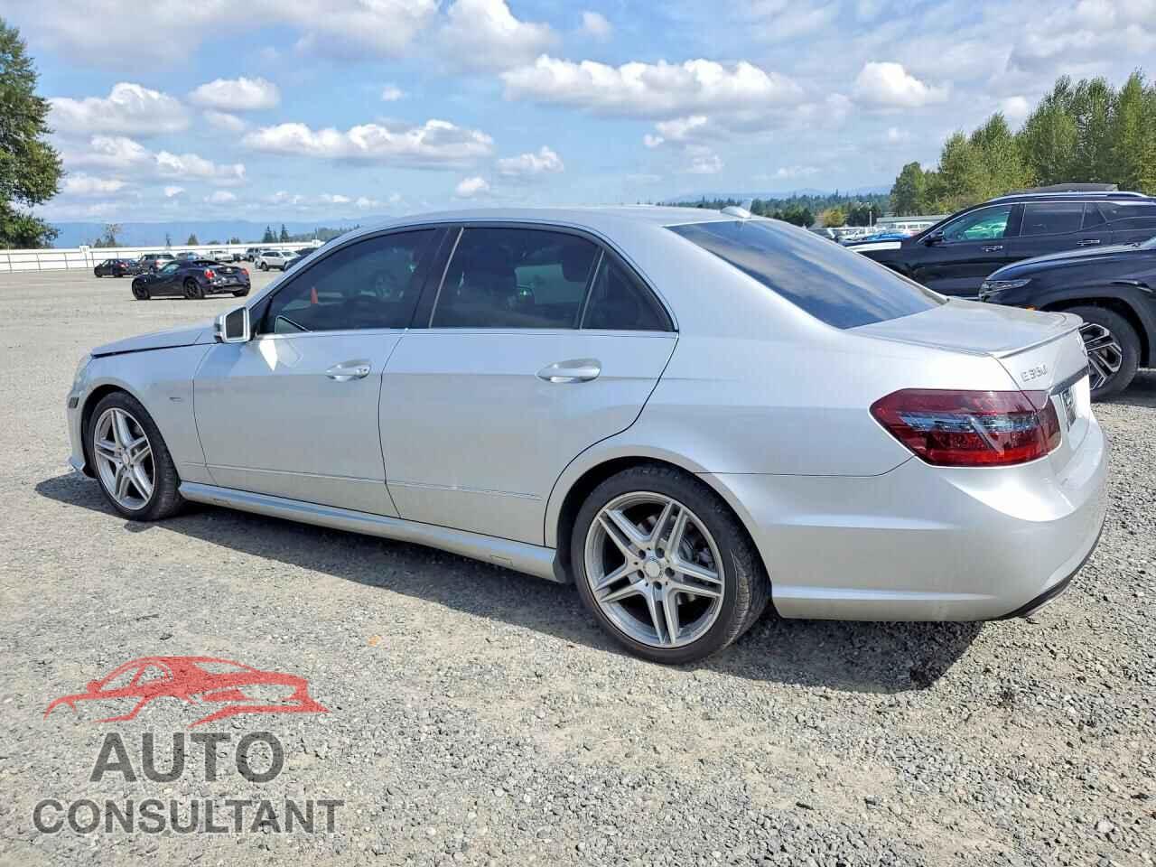 MERCEDES-BENZ E-CLASS 2012 - WDDHF5KB0CA605881