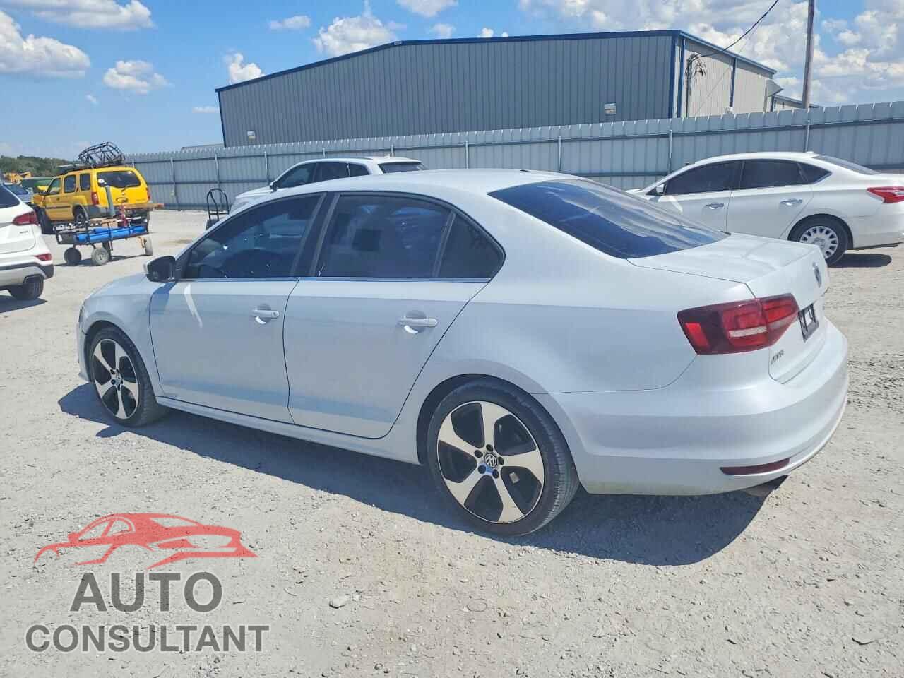 VOLKSWAGEN JETTA 2017 - 3VW2B7AJ3HM215638