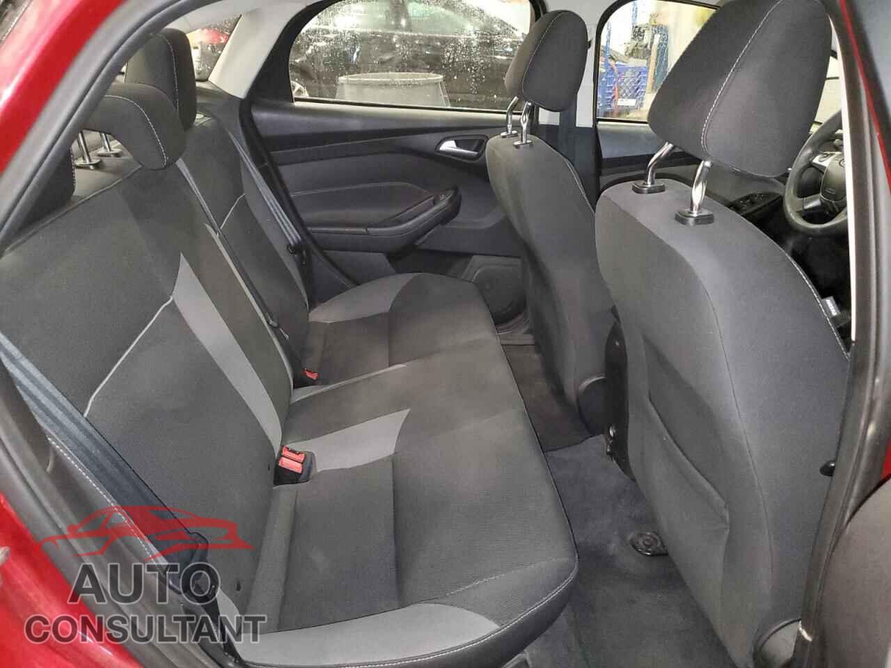 FORD FOCUS 2012 - 1FAHP3F25CL160750