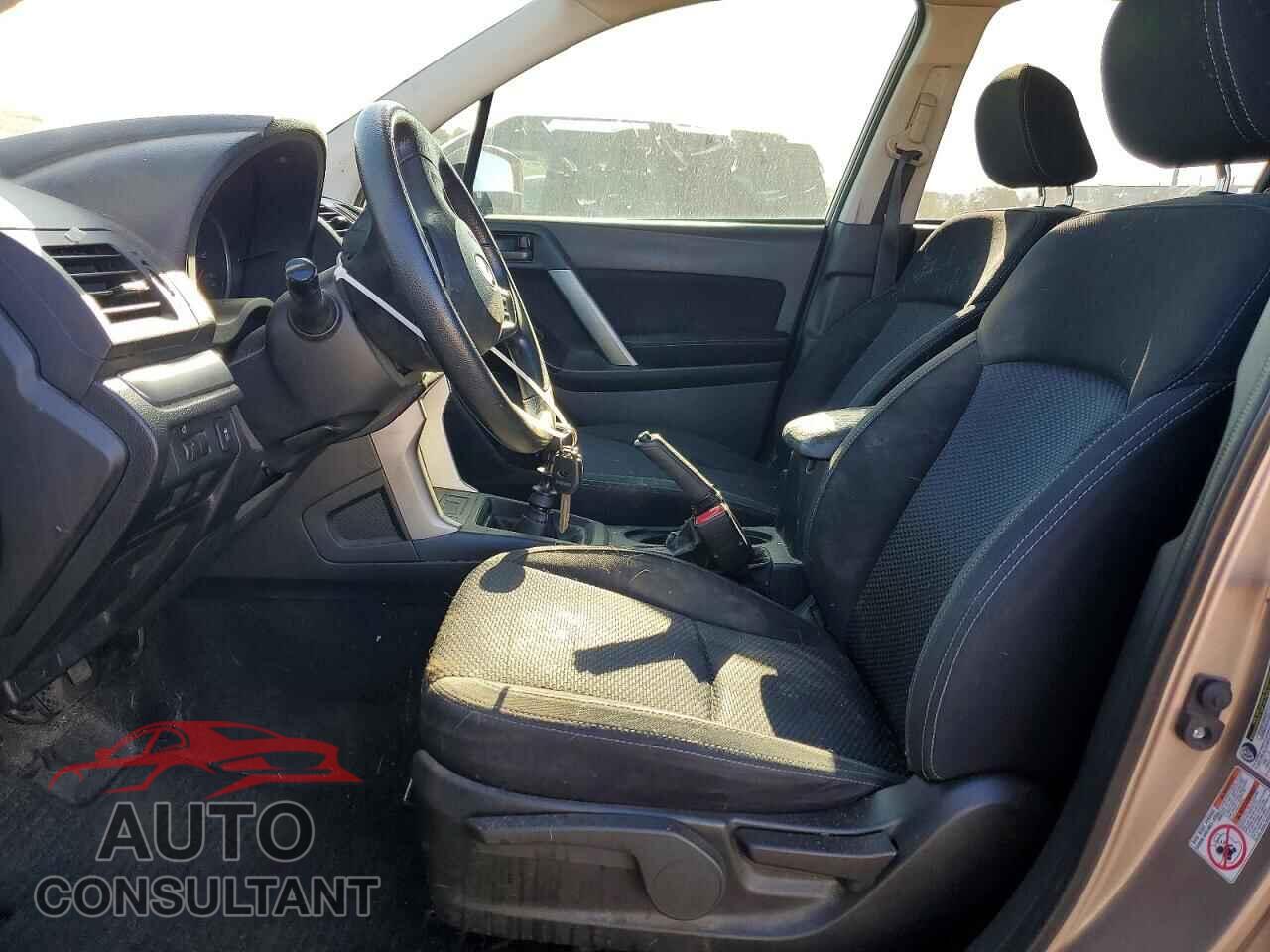 SUBARU FORESTER 2015 - JF2SJAAC0FG418645