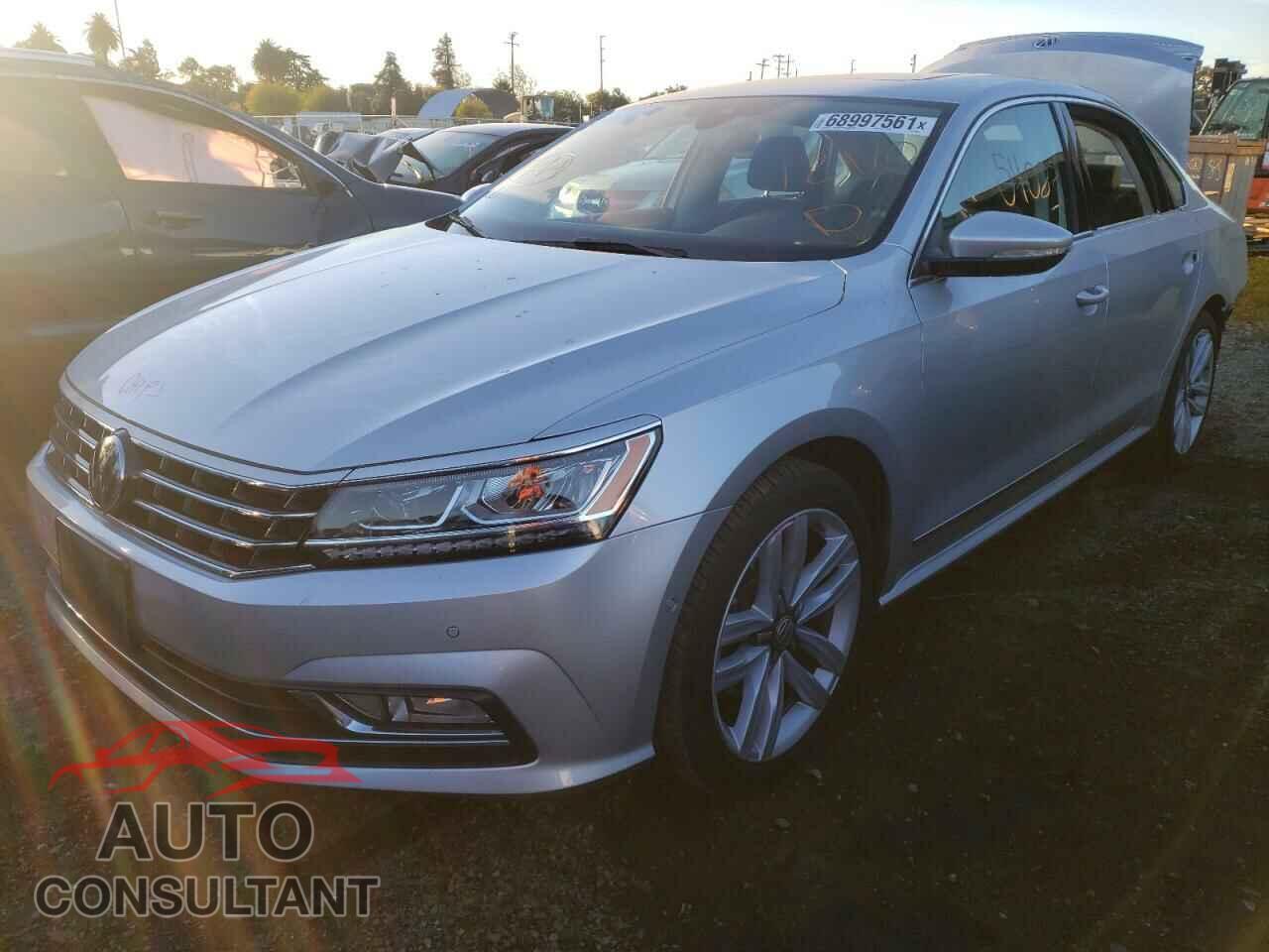 VOLKSWAGEN PASSAT 2017 - 1VWCT7A33HC068354