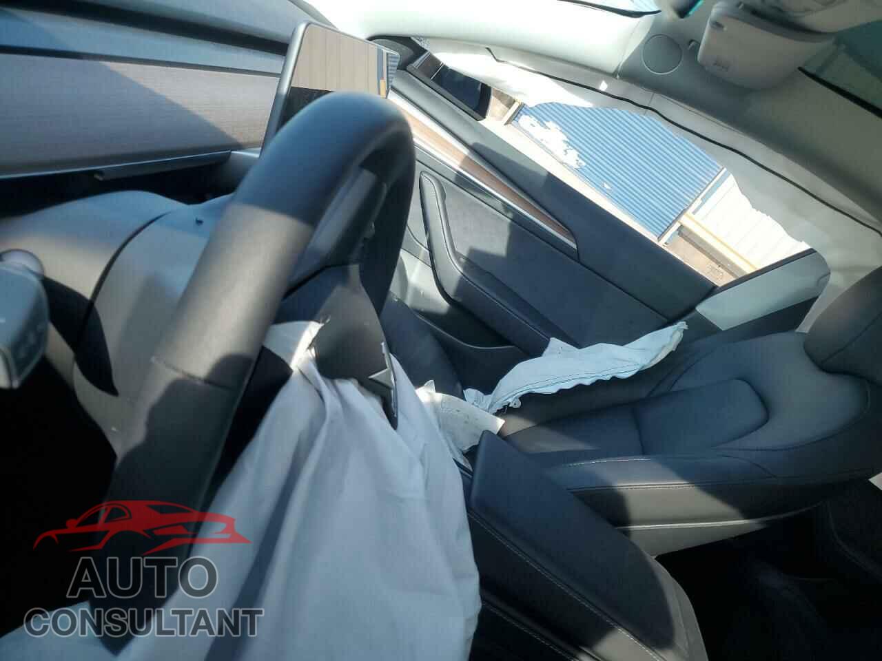 TESLA MODEL 3 2023 - 5YJ3E1EAXPF491372
