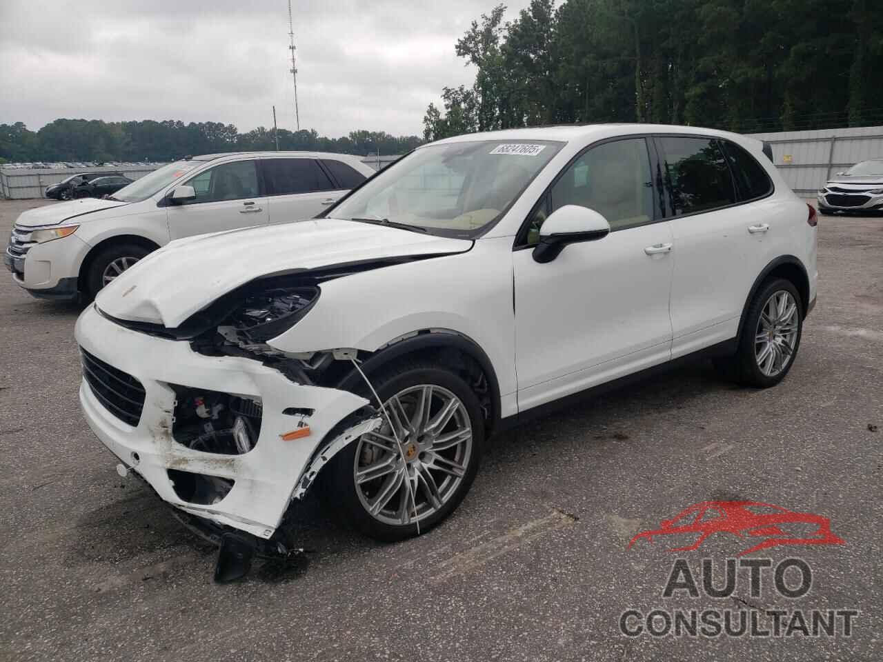 PORSCHE CAYENNE 2017 - WP1AB2A26HLA52025
