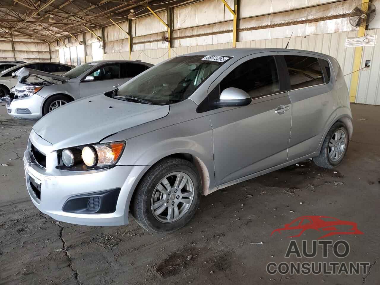 CHEVROLET SONIC 2014 - 1G1JC6SHXE4110709