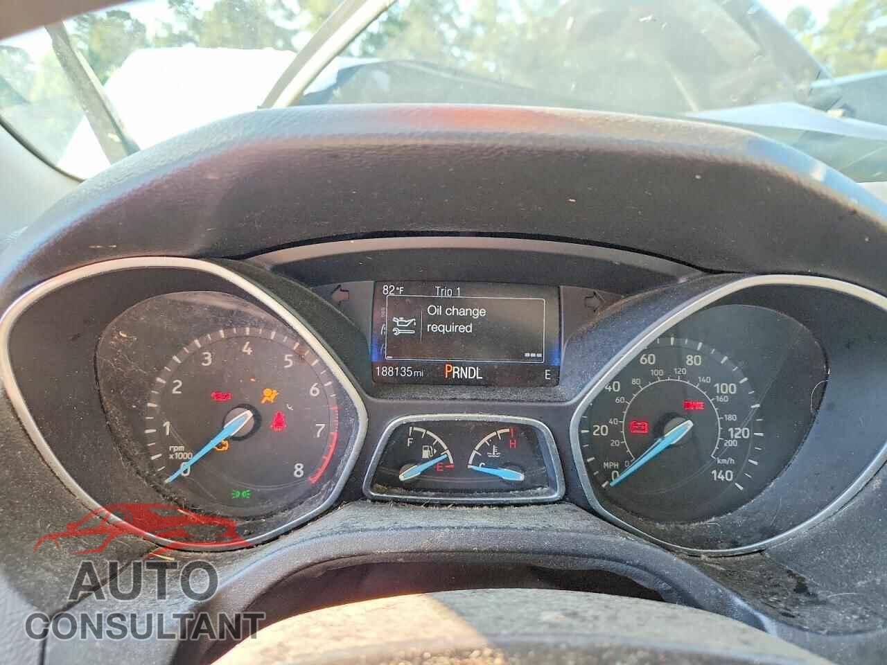 FORD FOCUS 2015 - 1FADP3F23FL340697