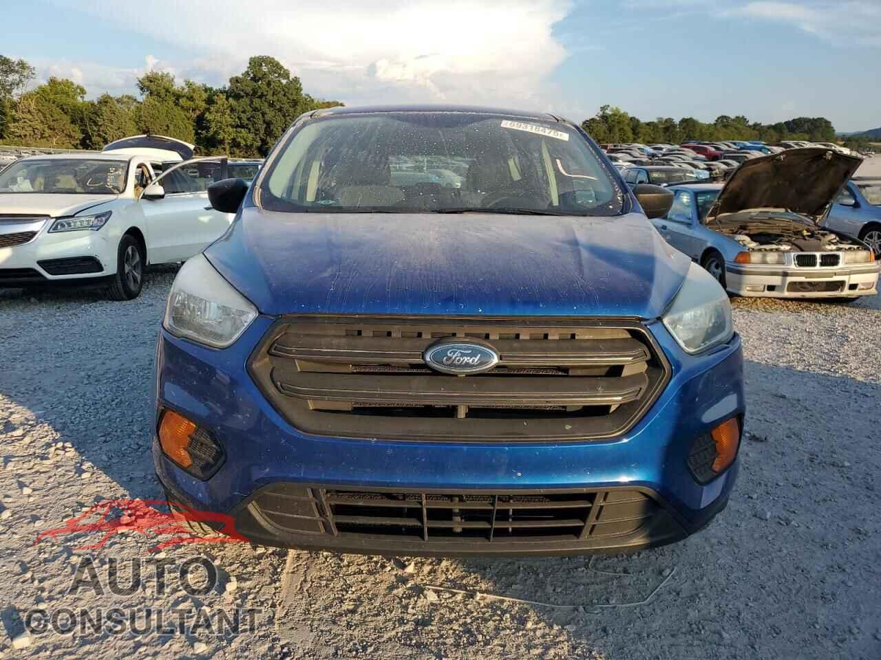 FORD ESCAPE 2017 - 1FMCU0F78HUD15666