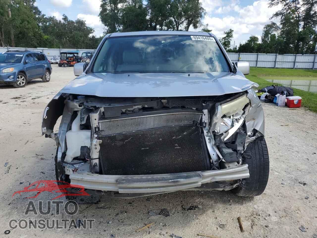 HONDA PILOT 2015 - 5FNYF3H63FB015663
