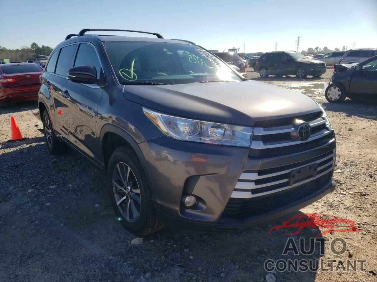 TOYOTA HIGHLANDER 2017 - 5TDKZRFH9HS191751