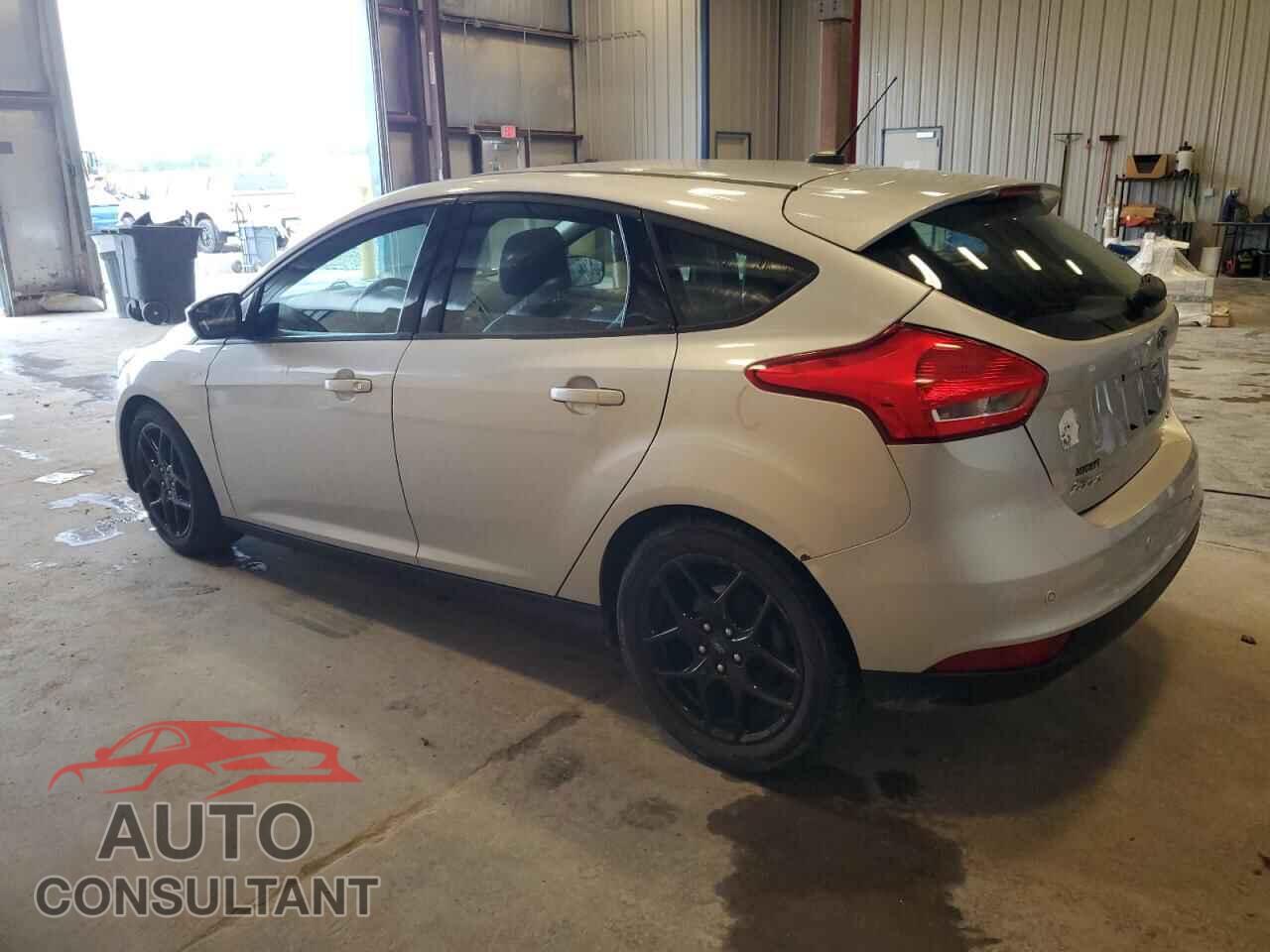 FORD FOCUS 2016 - 1FADP3K2XGL321619