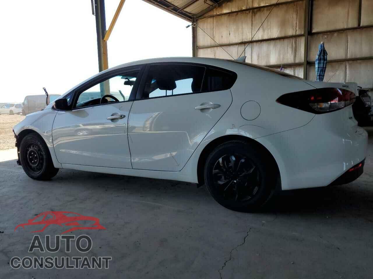 KIA FORTE 2017 - 3KPFK4A76HE069009