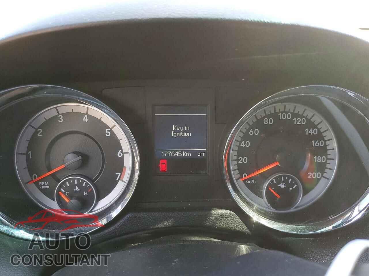 DODGE CARAVAN 2012 - 2C4RDGEG1CR220249