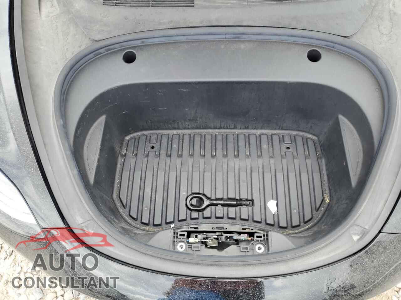 TESLA MODEL 3 2022 - 5YJ3E1EA8NF370630