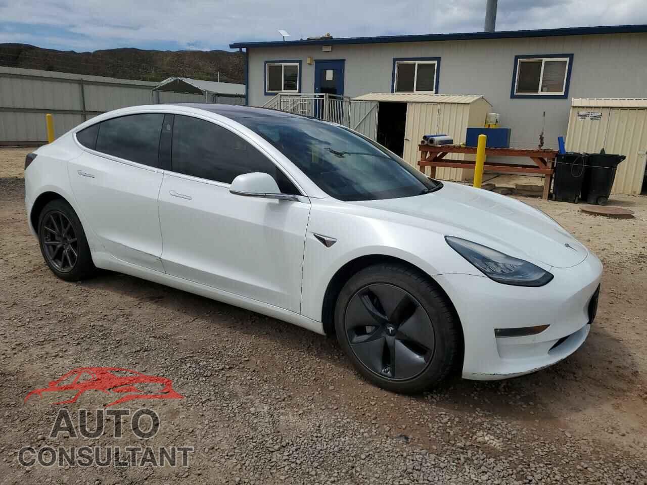 TESLA MODEL 3 2018 - 5YJ3E1EB0JF094804