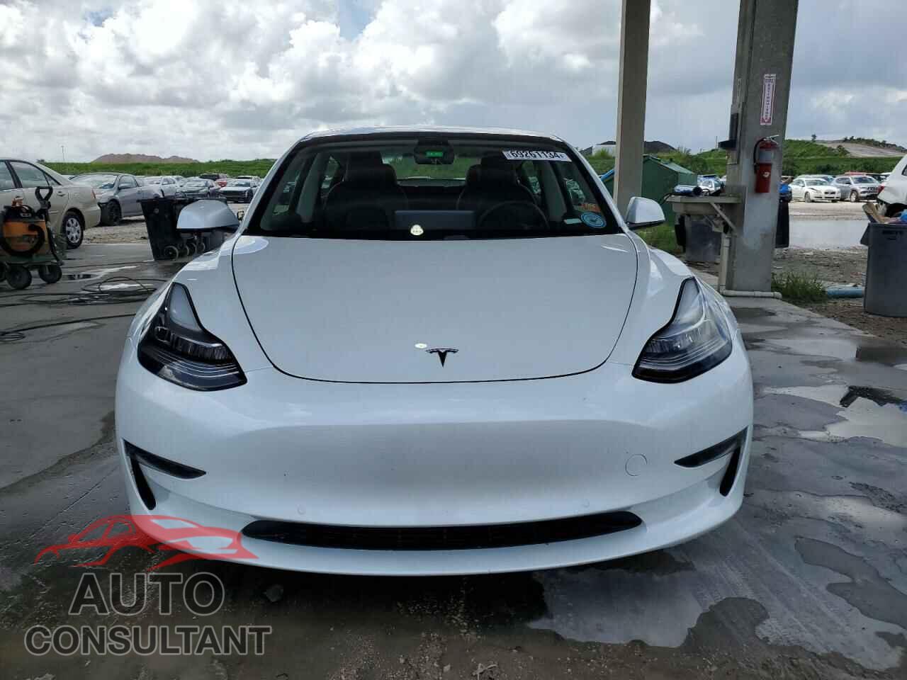 TESLA MODEL 3 2021 - 5YJ3E1EA8MF854277
