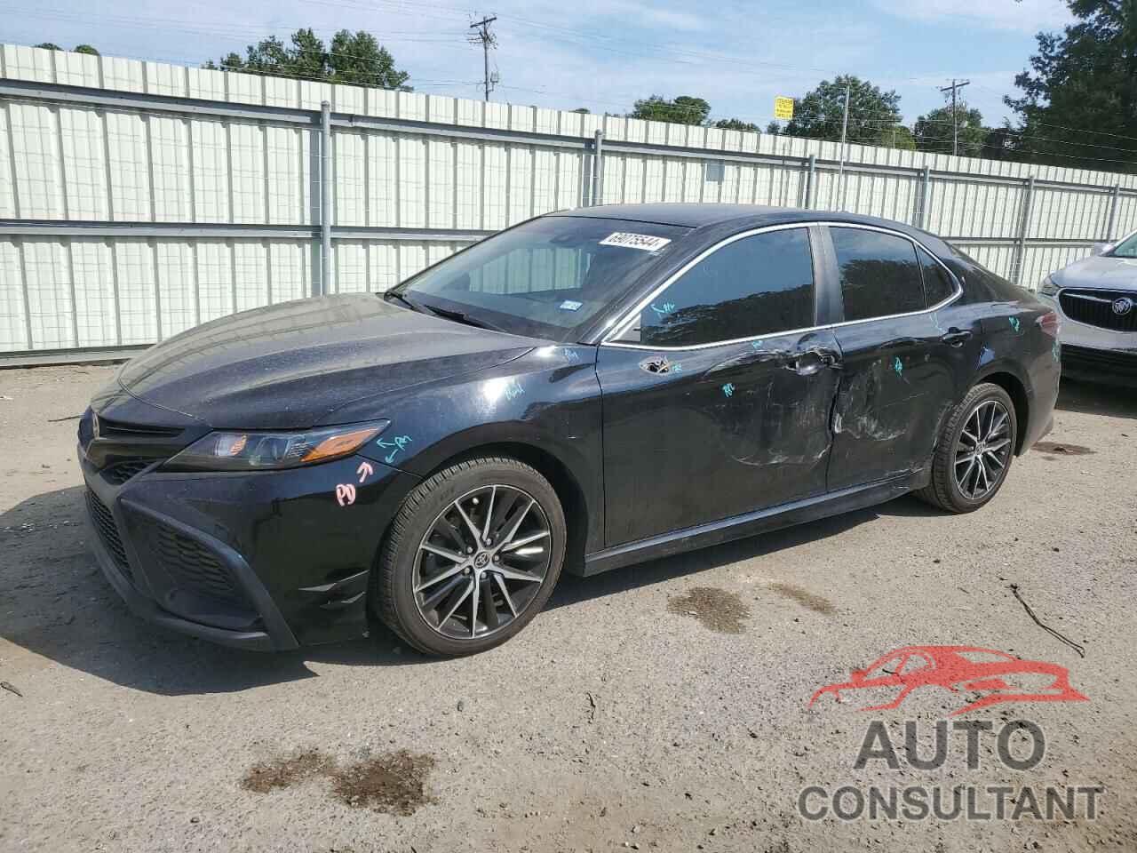 TOYOTA CAMRY 2021 - 4T1G11AK9MU407083
