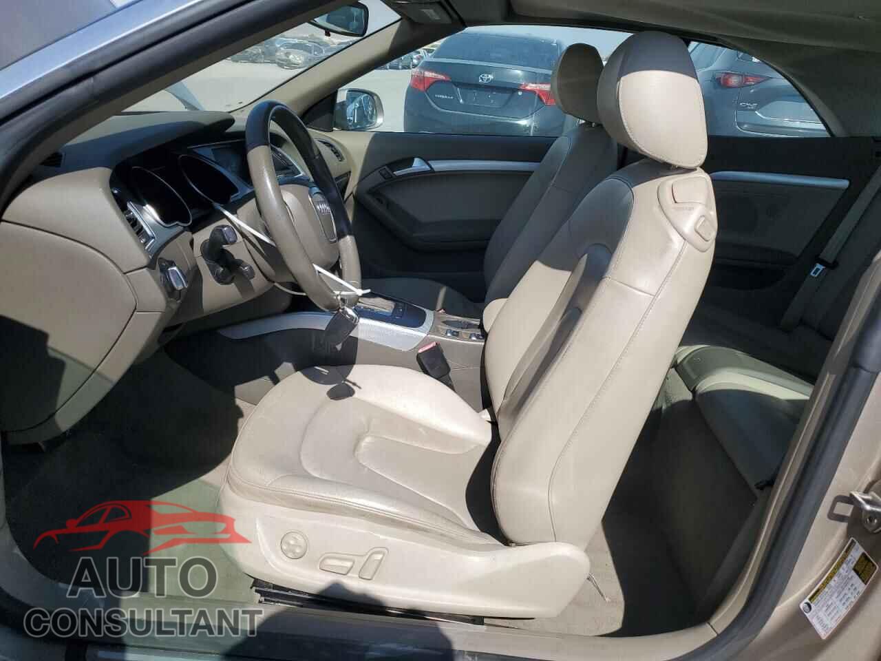 AUDI A5 2011 - WAUCFAFH3BN012709