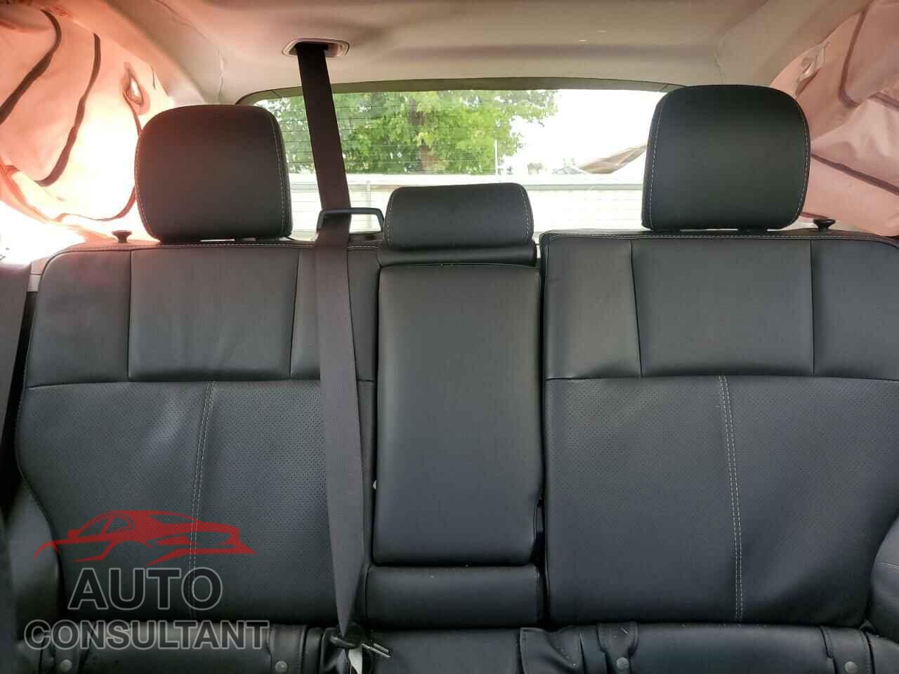 SUBARU FORESTER 2017 - JF2SJGWC9HH574837