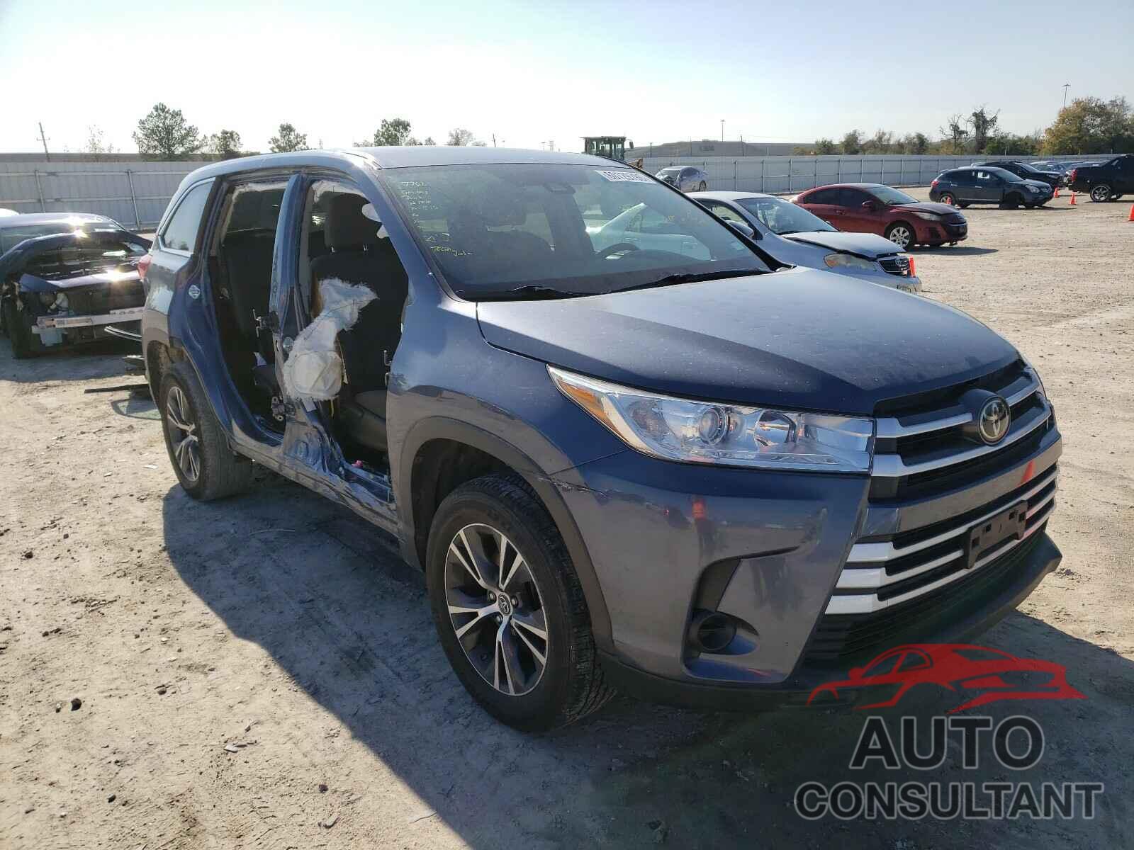 TOYOTA HIGHLANDER 2017 - 5TDZZRFH8HS199516