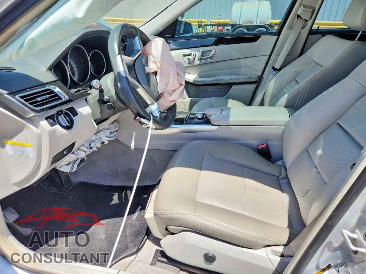 MERCEDES-BENZ E-CLASS 2014 - WDDHF5KB5EA915723
