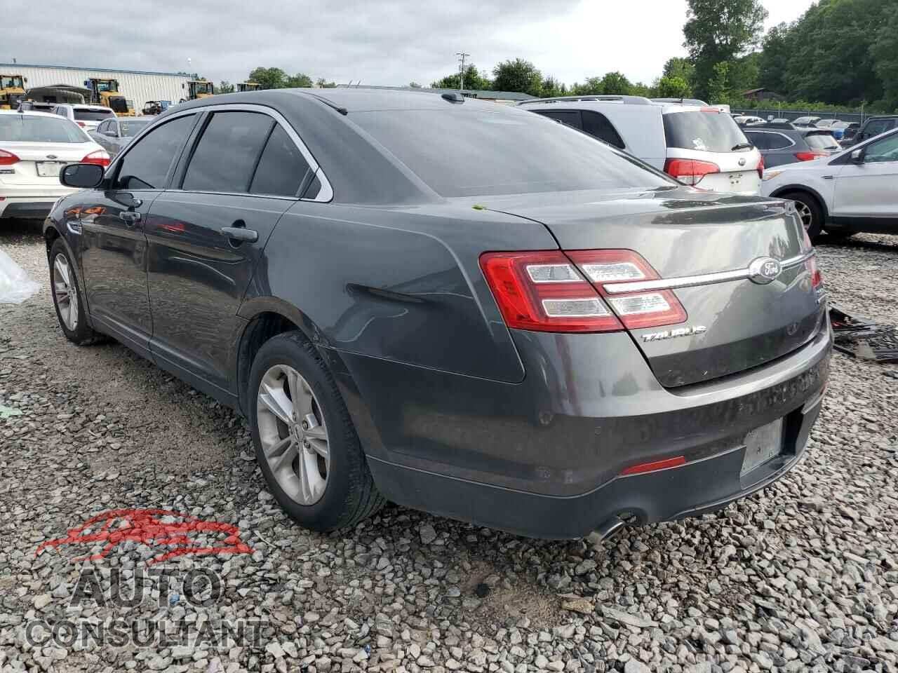 FORD TAURUS 2018 - 1FAHP2E89JG114022