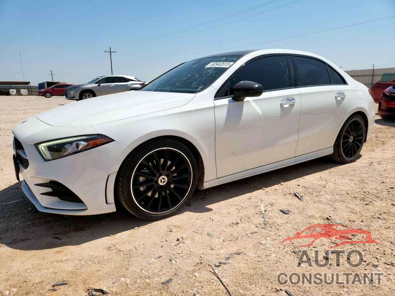 MERCEDES-BENZ A-CLASS 2022 - W1K3G4EB5NJ357384
