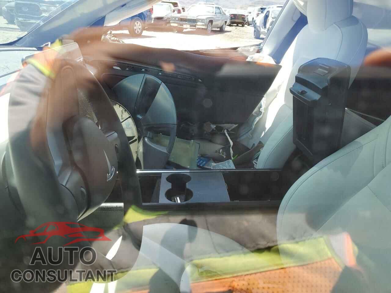 TESLA MODEL 3 2021 - 5YJ3E1EA6MF018645