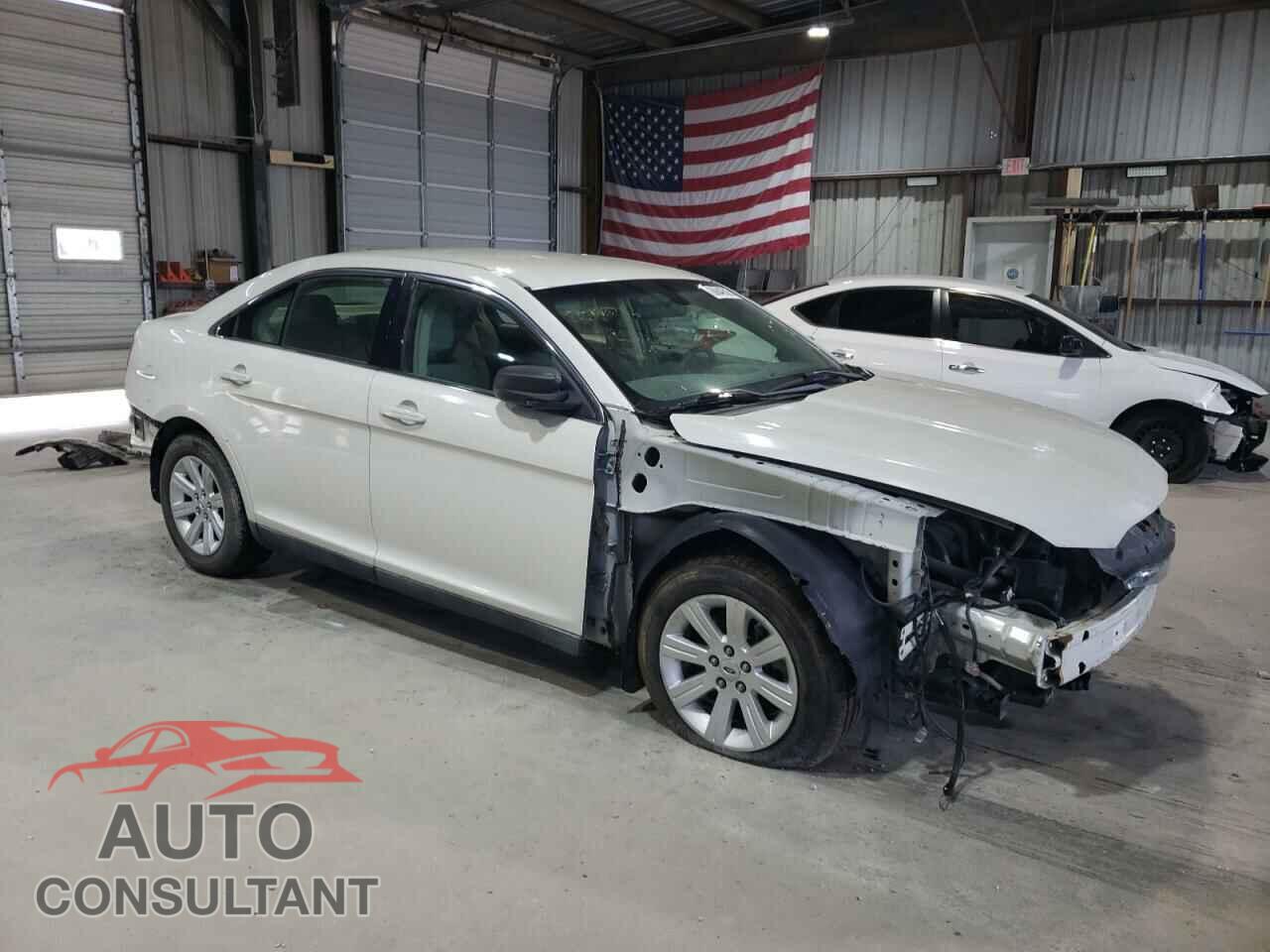 FORD TAURUS 2011 - 1FAHP2DW6BG167925
