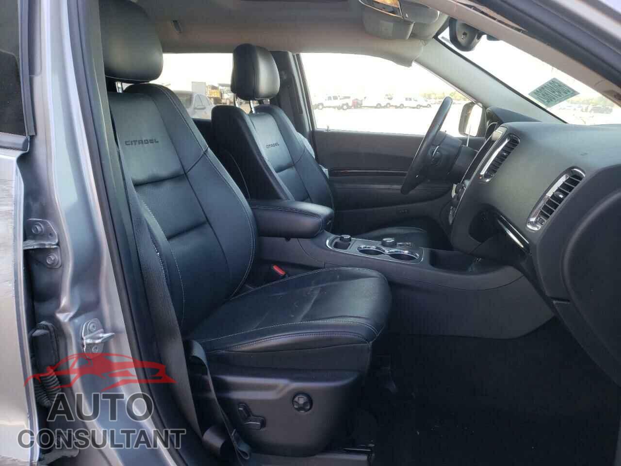 DODGE DURANGO 2017 - 1C4SDJET4HC609723