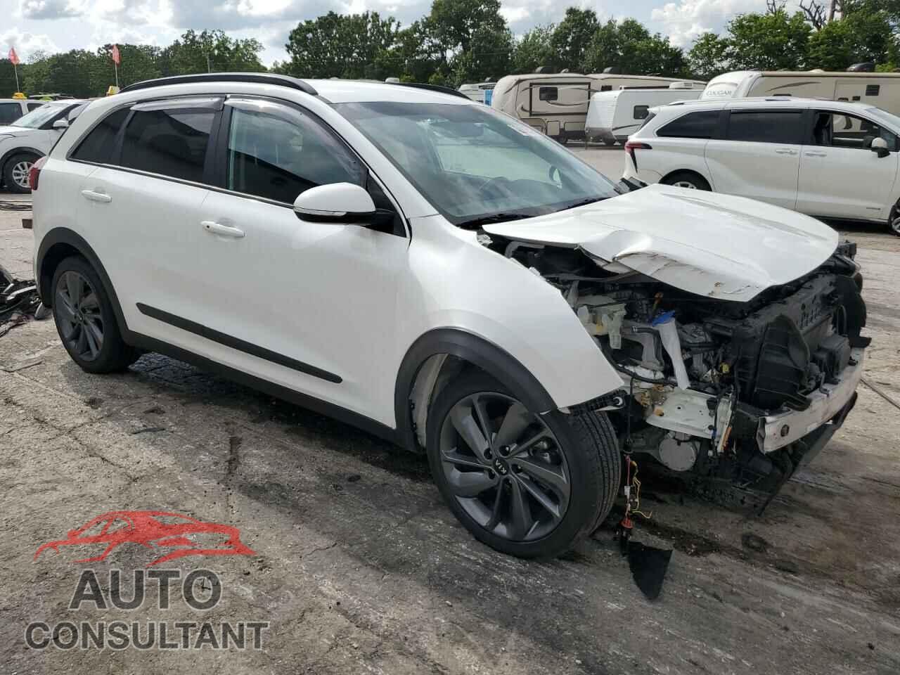 KIA NIRO 2017 - KNDCC3LC7H5057385