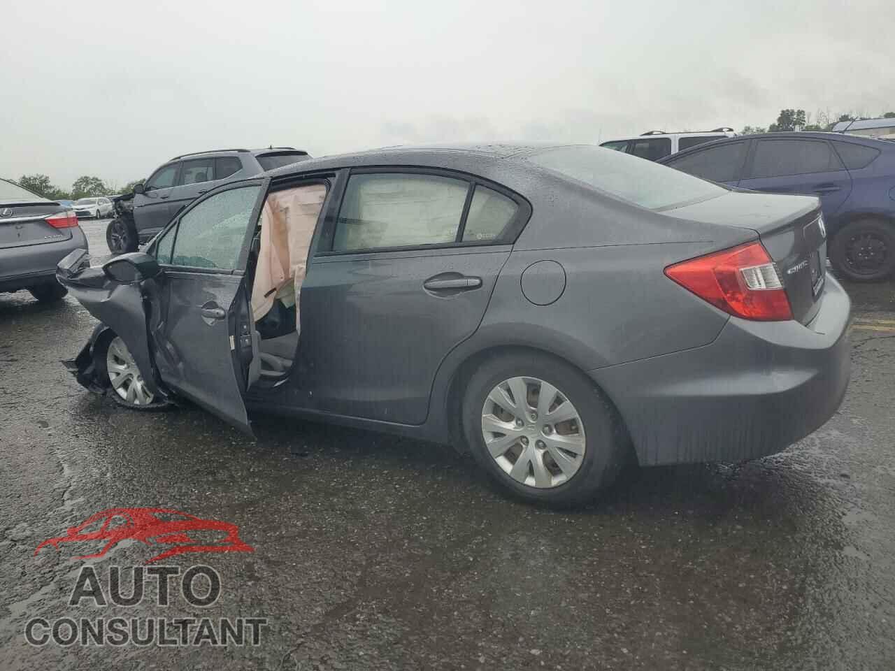 HONDA CIVIC 2012 - 2HGFB2F51CH572196