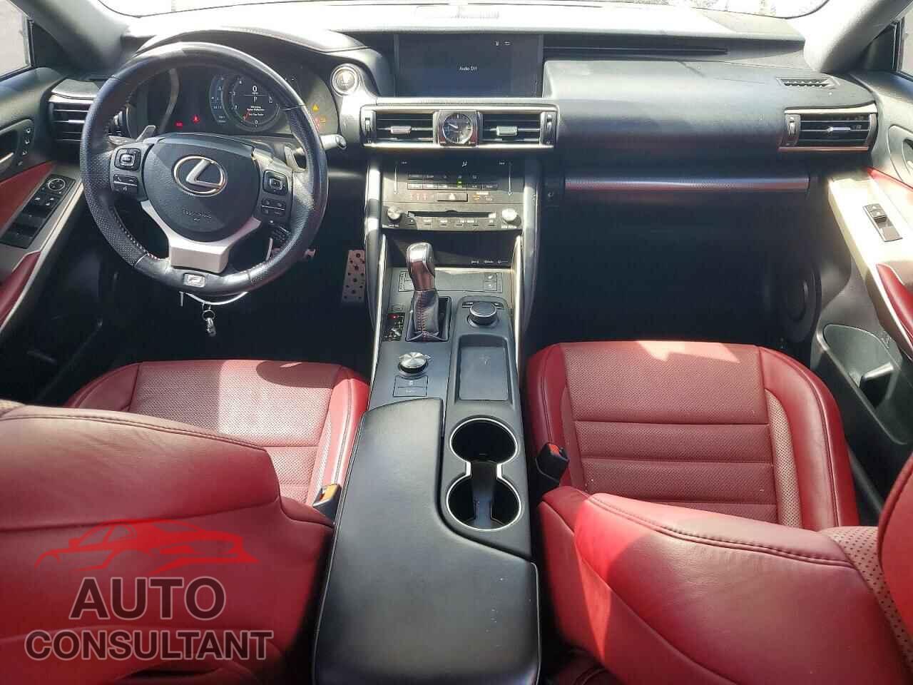 LEXUS IS 2018 - JTHBA1D28J5082022