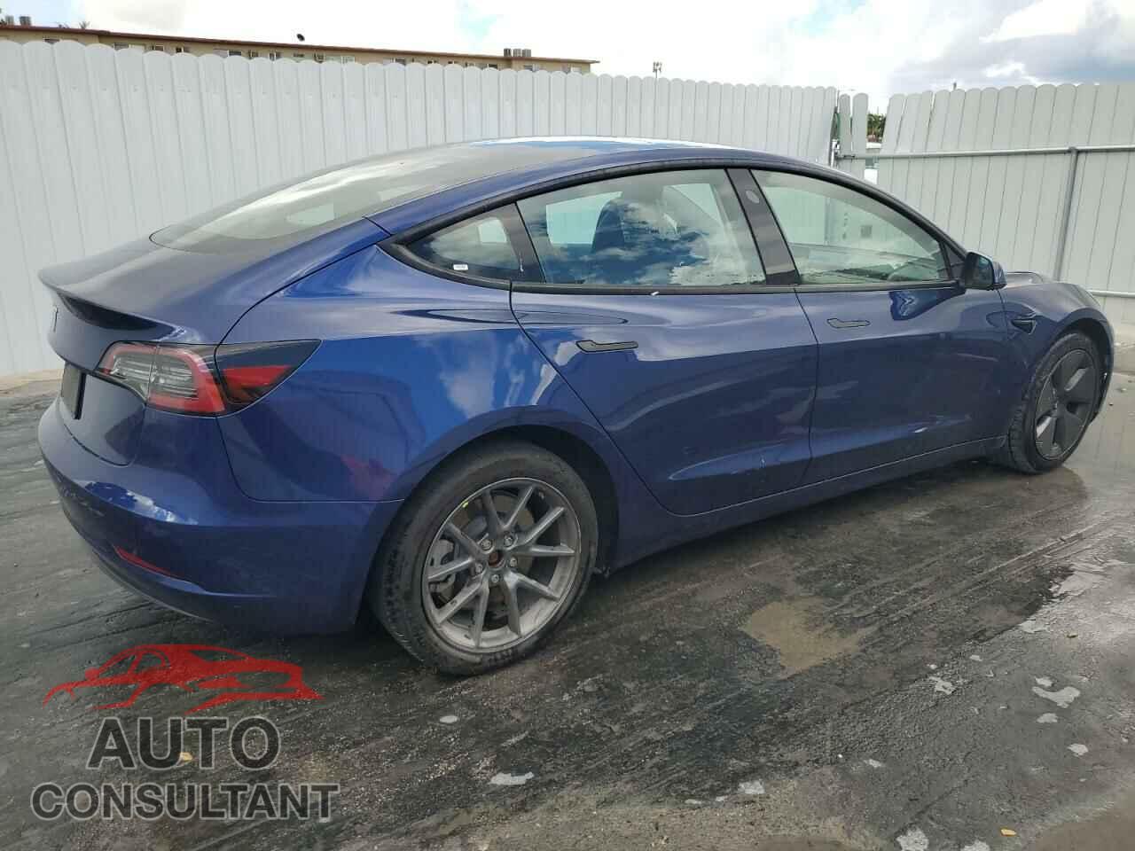 TESLA MODEL 3 2023 - 5YJ3E1EA8PF449024