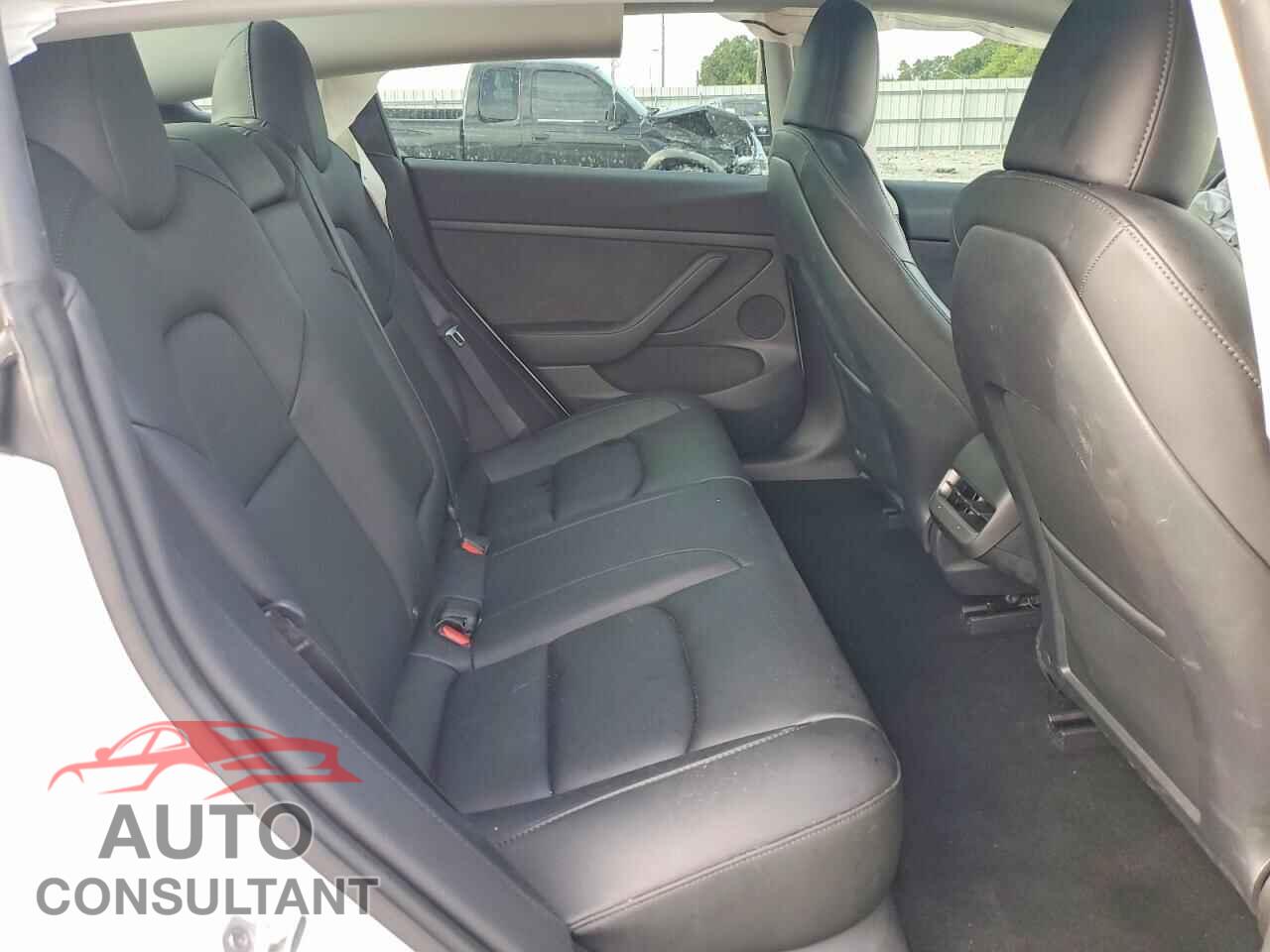 TESLA MODEL 3 2023 - 5YJ3E1EA7PF562527