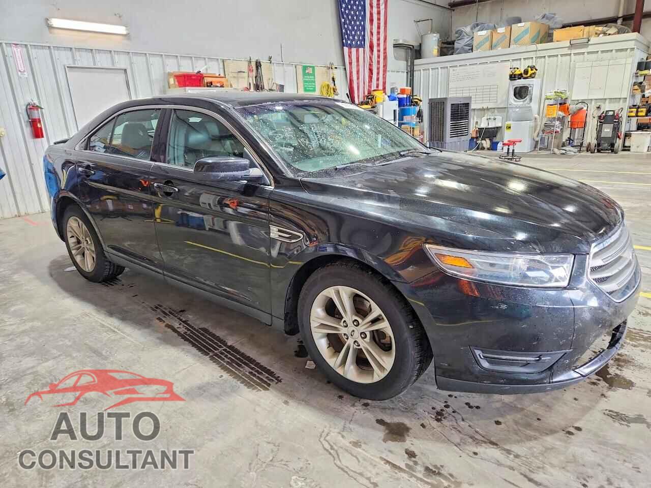 FORD TAURUS 2013 - 1FAHP2E88DG172093