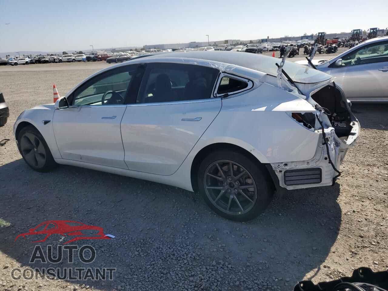 TESLA MODEL 3 2020 - 5YJ3E1EB3LF735401