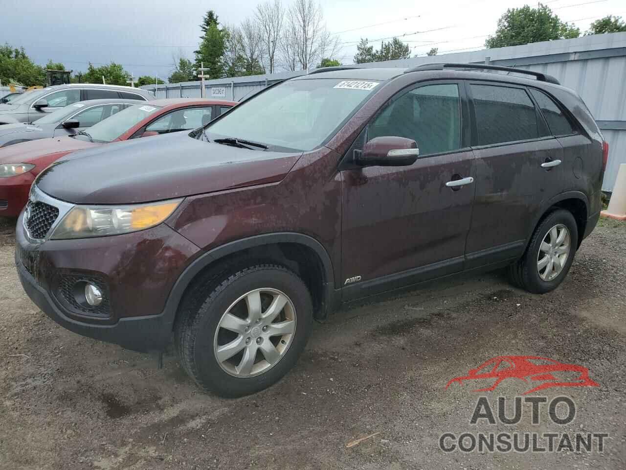 KIA SORENTO 2011 - 5XYKTCA16BG155710