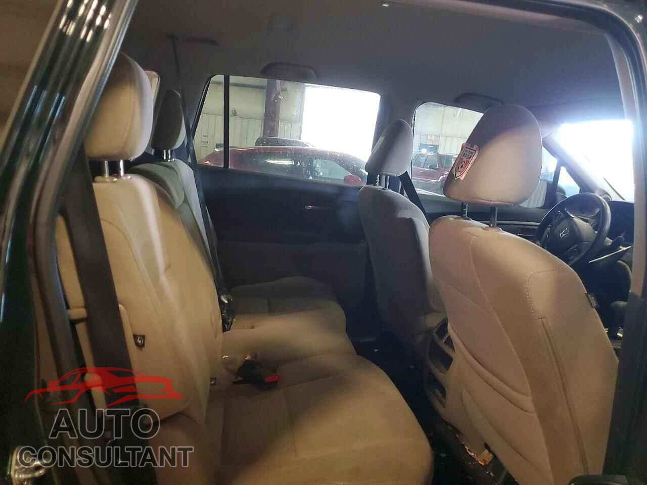 HONDA PILOT 2016 - 5FNYF5H19GB007214
