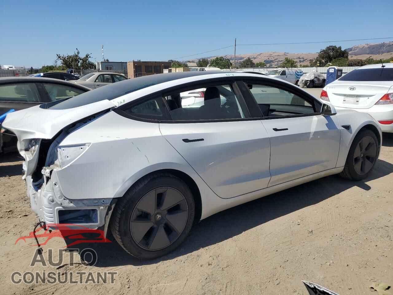 TESLA MODEL 3 2021 - 5YJ3E1EA7MF867327