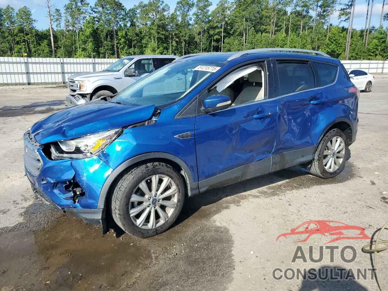 FORD ESCAPE 2017 - 1FMCU0JD8HUA10472
