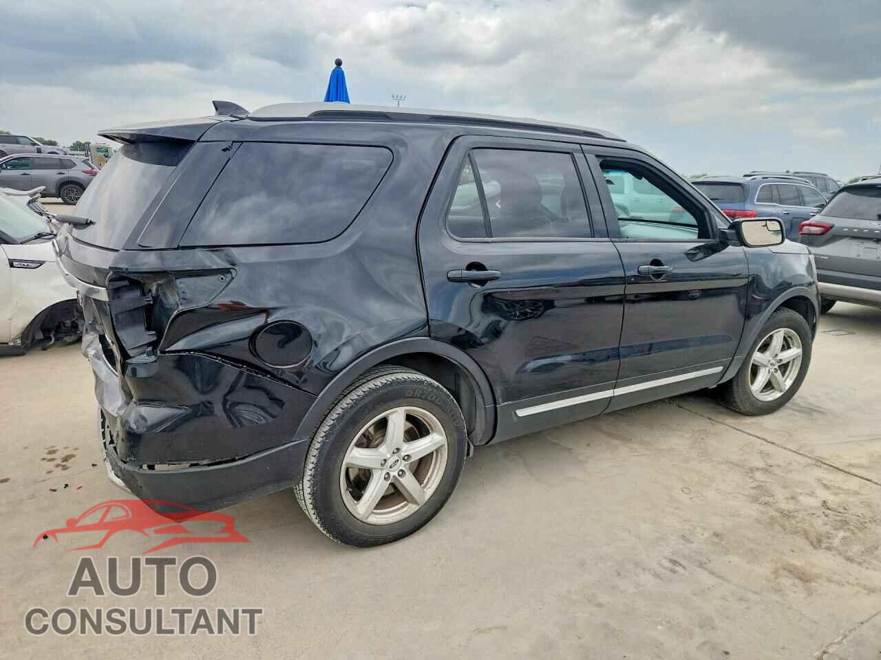 FORD EXPLORER 2016 - 1FM5K8D82GGA87654